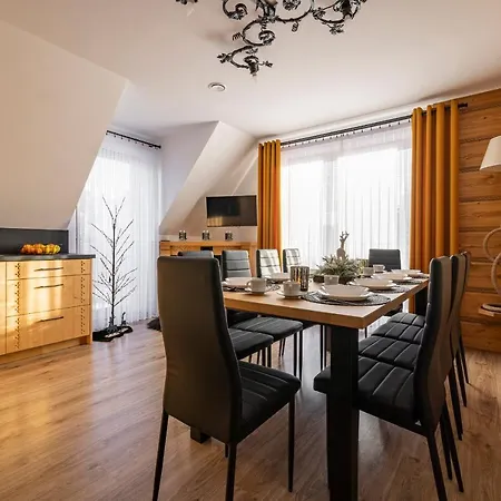 Na Skalce Шафляры