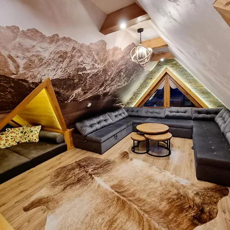 Na Skalce Apartment